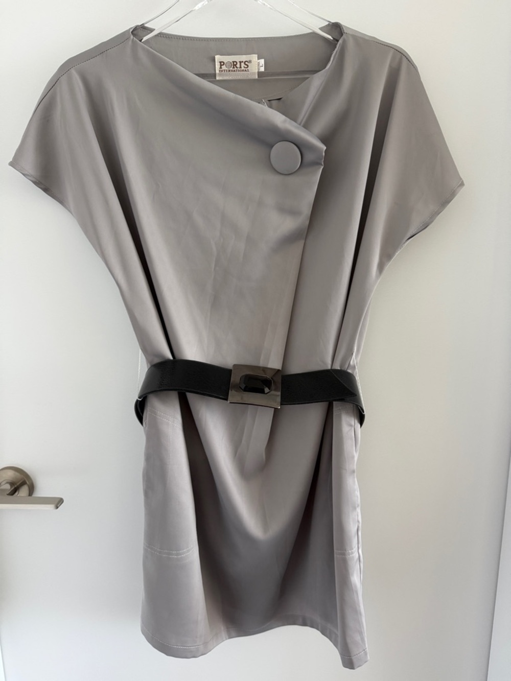 Gray Short-Sleeve Tunic Dress with Black Belt